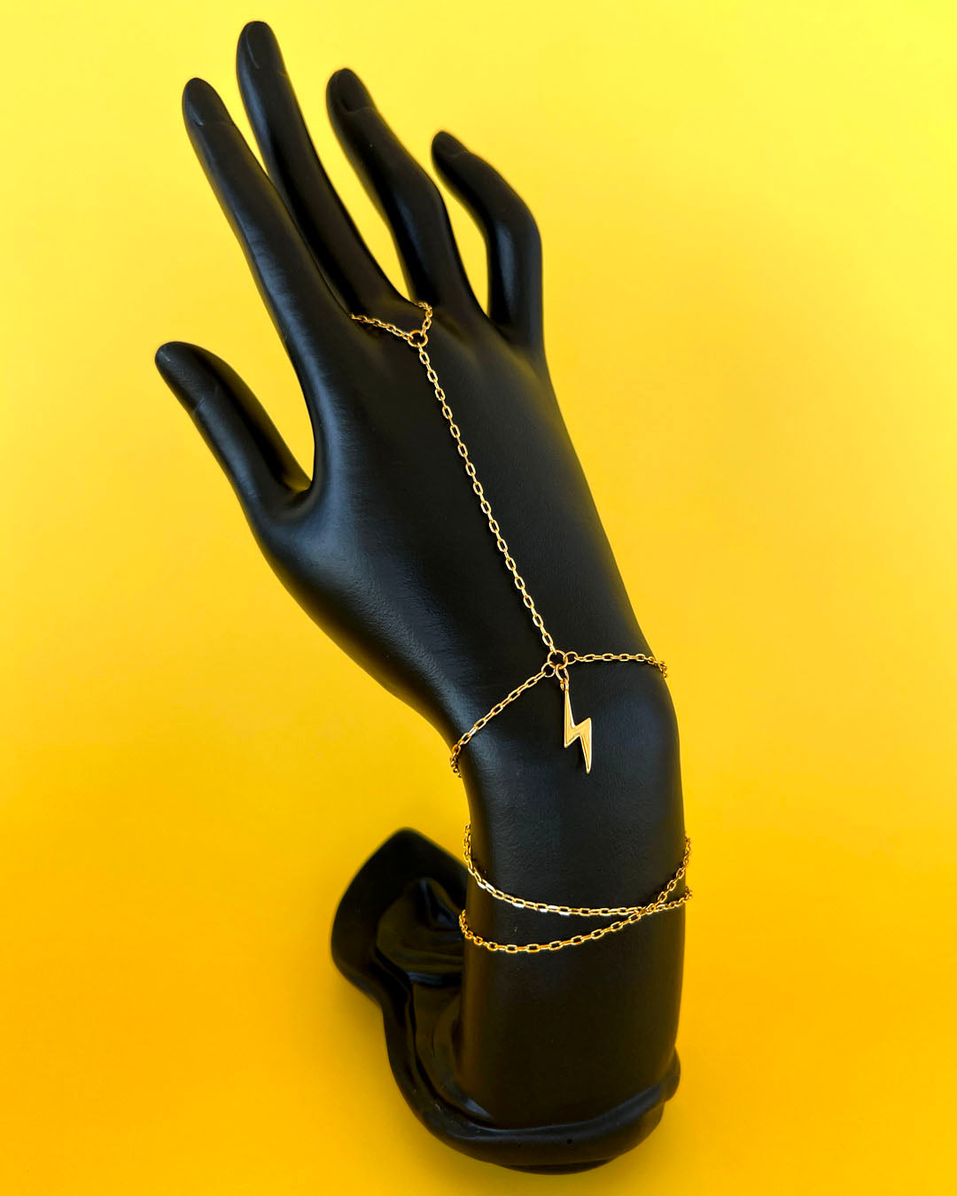 ✦ The Minimalist ✦ Lightning Hand Chain